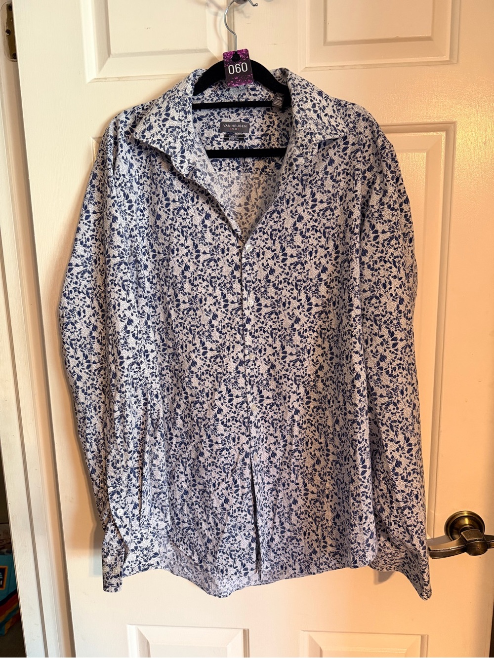 Van Heusen White and Blue Floral Lightweight Shirt